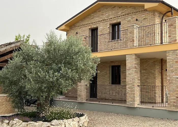 Ll Crinale Village